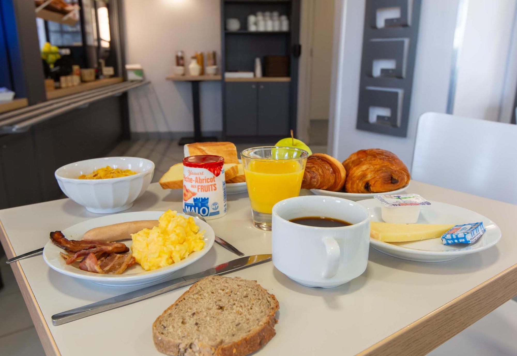 B&B Hotel Blois Sud Vineuil Vineuil  Esterno foto