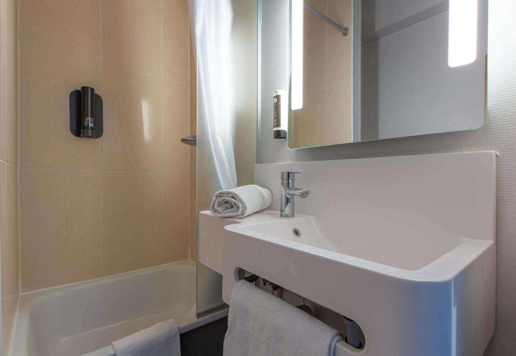 B&B Hotel Blois Sud Vineuil Vineuil  Esterno foto
